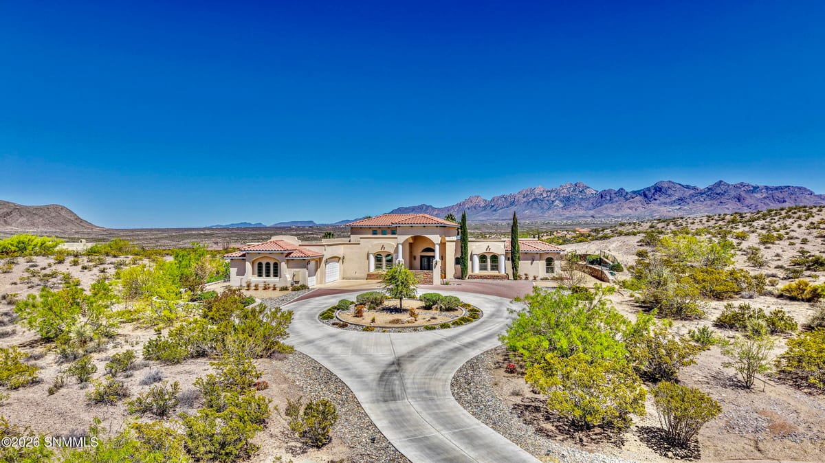 5545 Via Segura, Las Cruces, NM 88011 photo 2