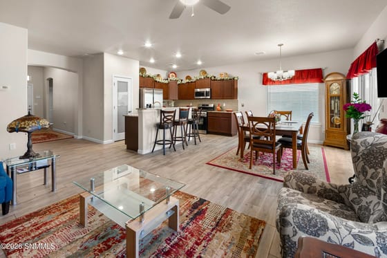 1117 Nickel Hill Avenue, Sunland Park, NM 88008 photo 3
