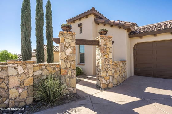 2945 Maddox Loop, Las Cruces, NM 88011 photo 2