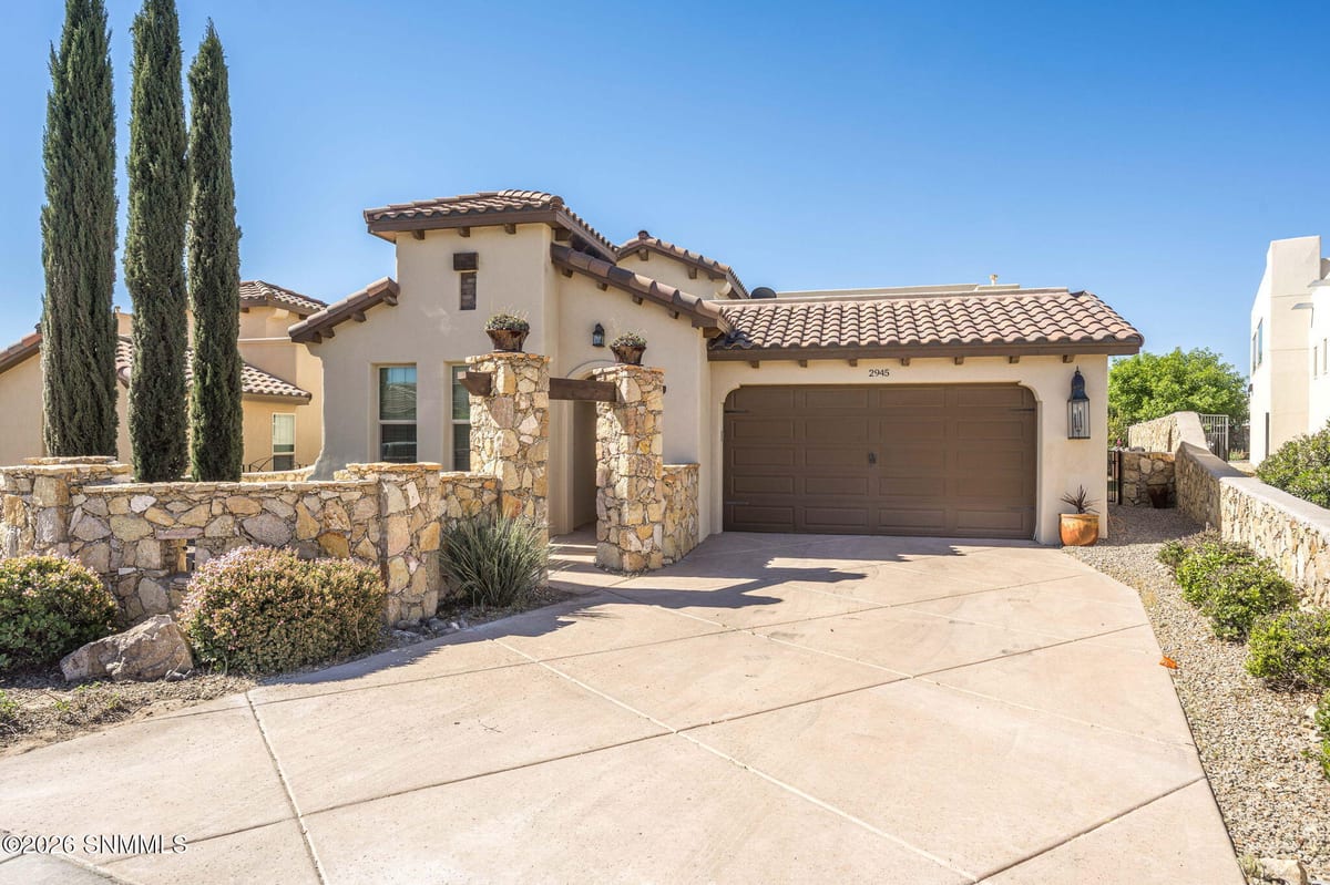 2945 Maddox Loop, Las Cruces, NM 88011 photo 4