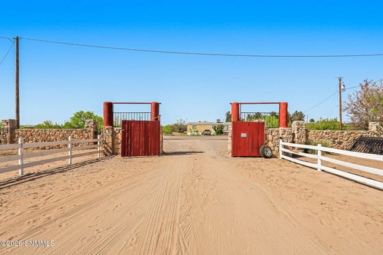 Las Cruces, NM 88007 photo 4