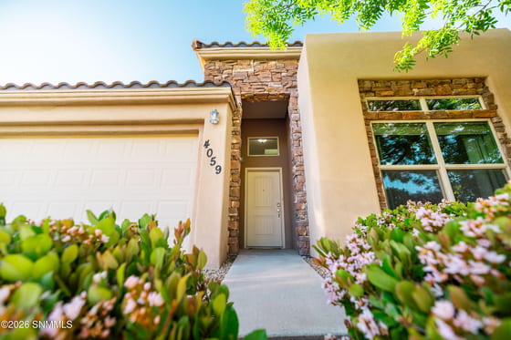 4059 Bella Sierra Court, Las Cruces, NM 88011 photo 3