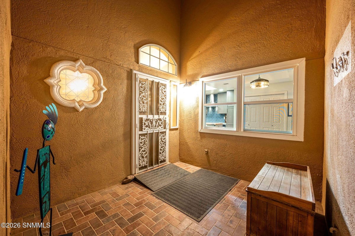 2444 El Dorado Court, Las Cruces, NM 88011 photo 6