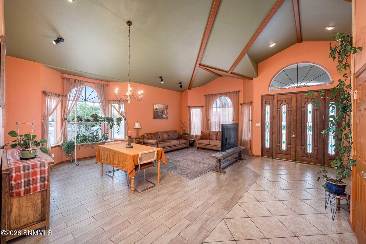 1178 Warm Springs Lane, Las Cruces, NM 88011 photo 3
