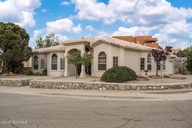 1178 Warm Springs Lane, Las Cruces, NM – 4 bedroom, 2,626 sqft single family residence for sale at $418,000