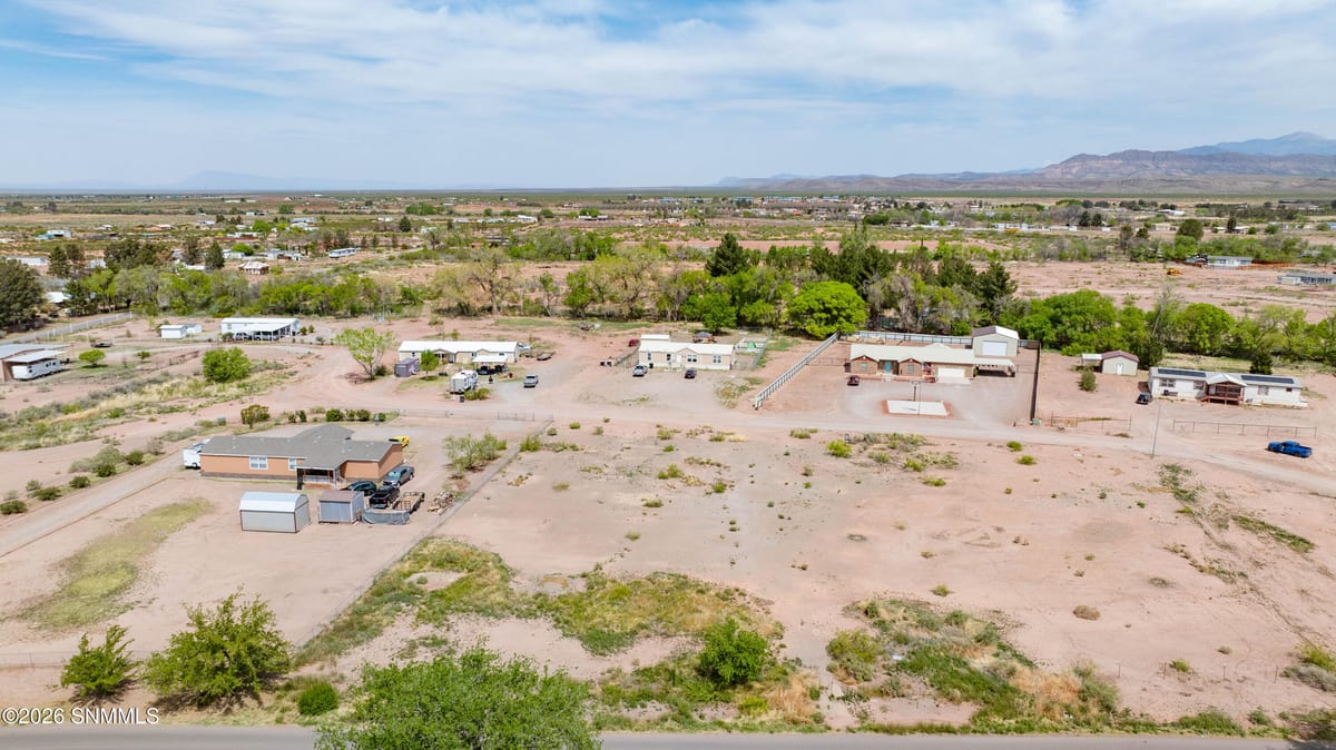 803 Elouise Circle, Tularosa, NM 88352 photo 8