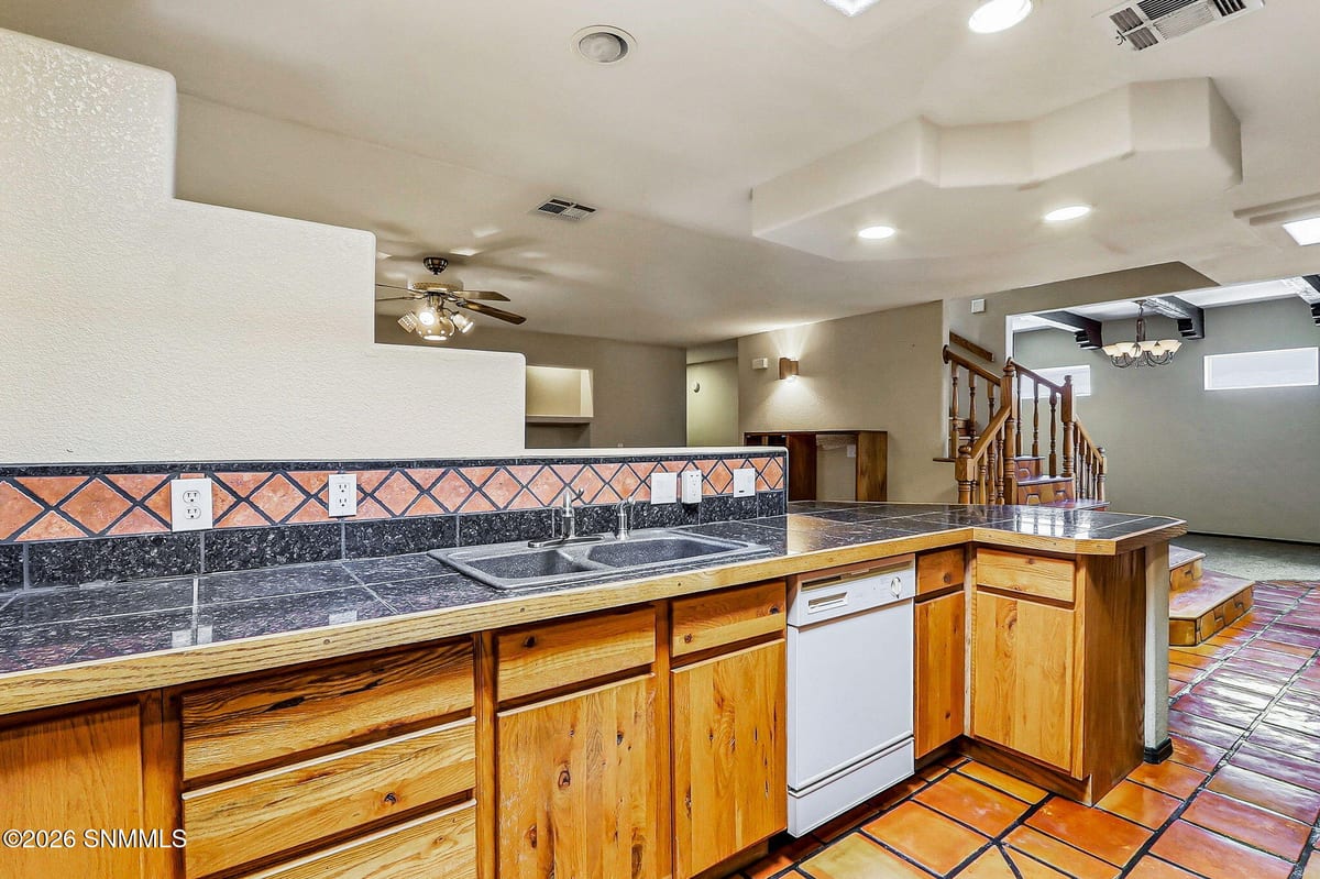 6752 Camino Blanco, Las Cruces, NM 88007 photo 11