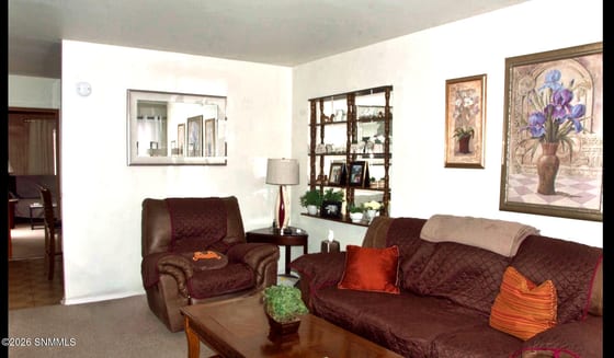 2000 E Idaho Avenue, Las Cruces, NM 88001 photo 2