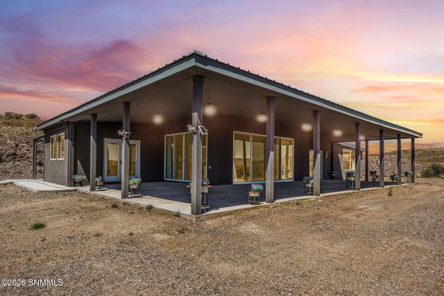 34 Namaste Way, Faywood, NM – 2 bedroom, 1,716 sqft single family residence for sale at $499,729
