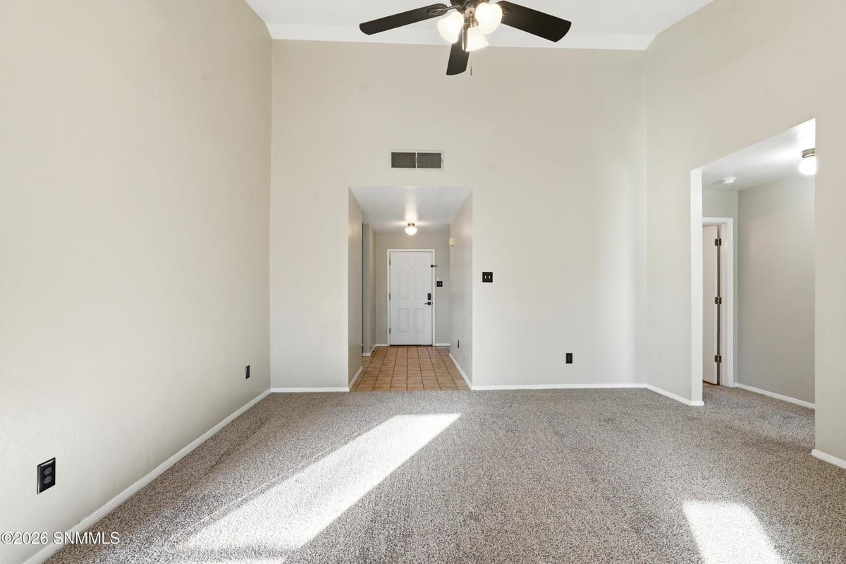 5492 Amarillo Del Sol, Las Cruces, NM 88007 photo 6