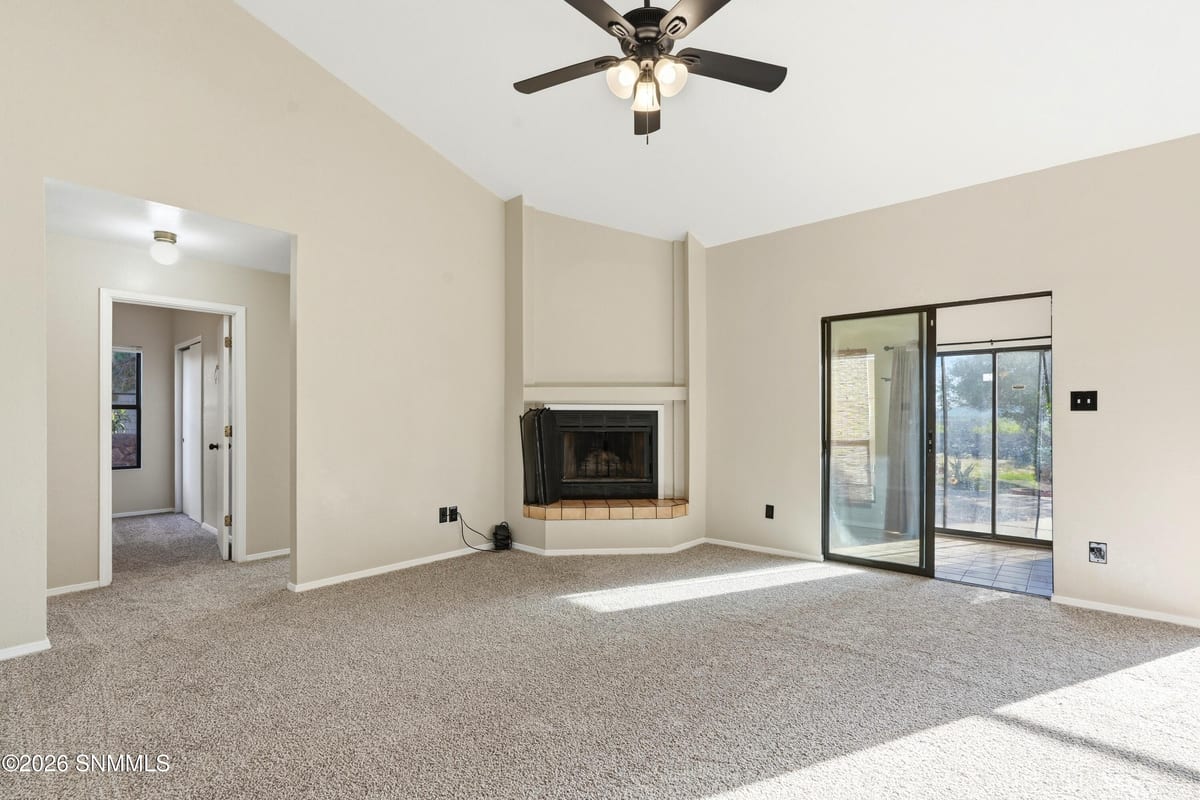 5492 Amarillo Del Sol, Las Cruces, NM 88007 photo 8
