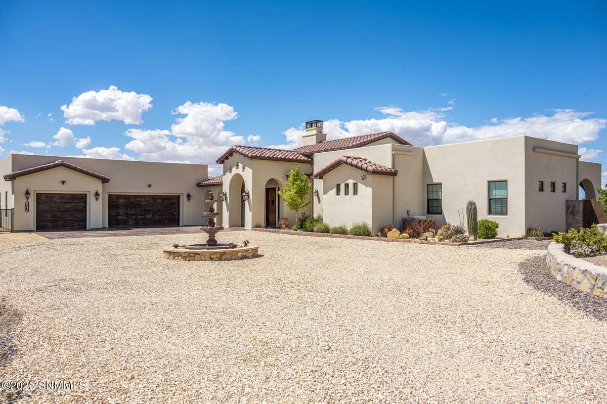 6516 Lazo Del Norte, Las Cruces, NM 88011 photo 1