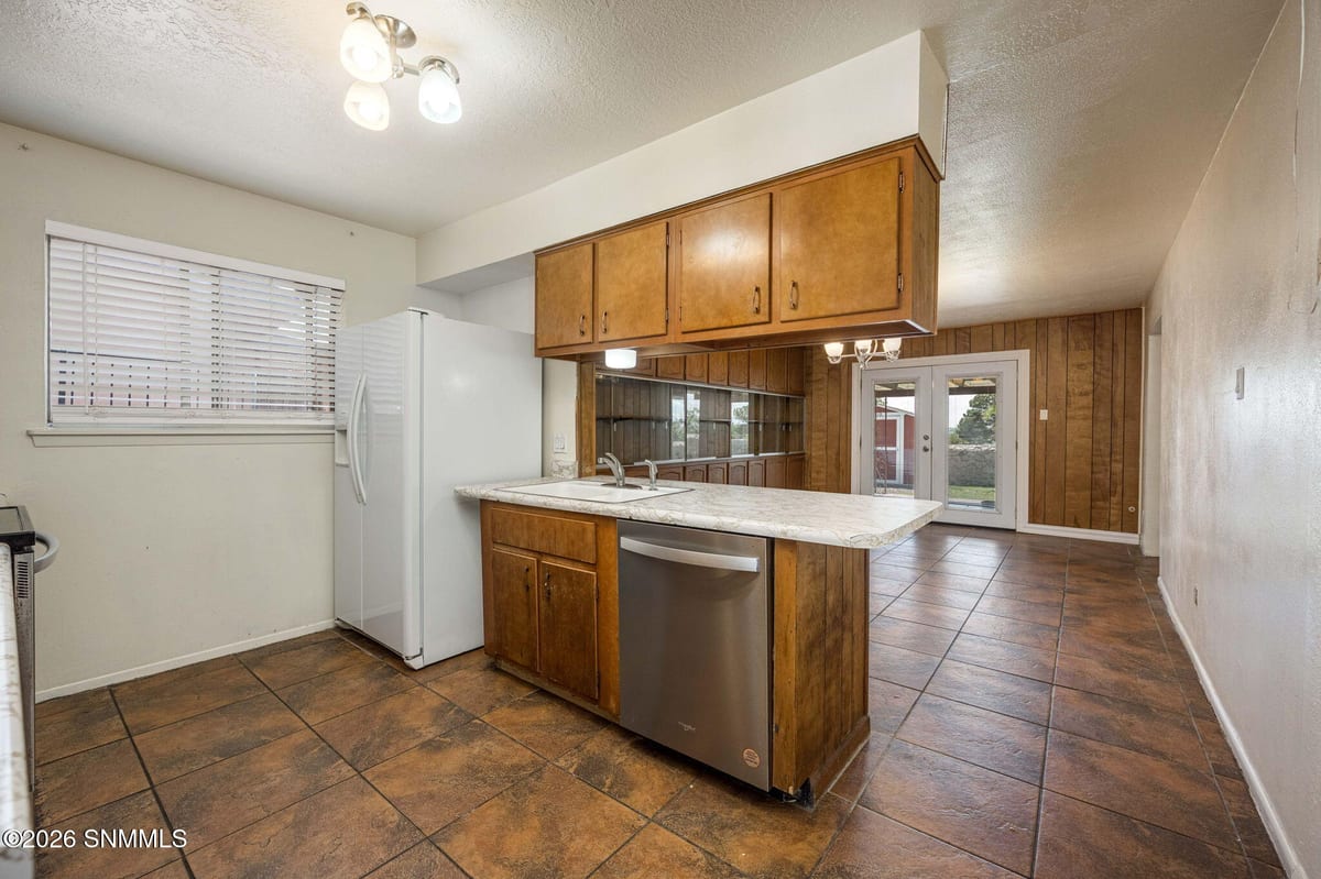 1936 Bromilow Street, Las Cruces, NM 88001 photo 11