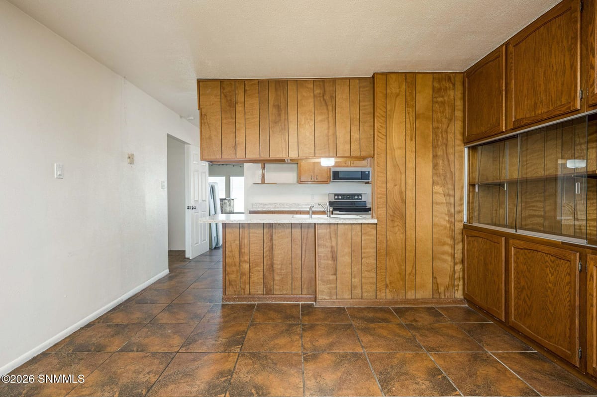 1936 Bromilow Street, Las Cruces, NM 88001 photo 12