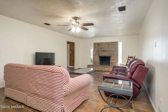 1936 Bromilow Street, Las Cruces, NM 88001 photo 5