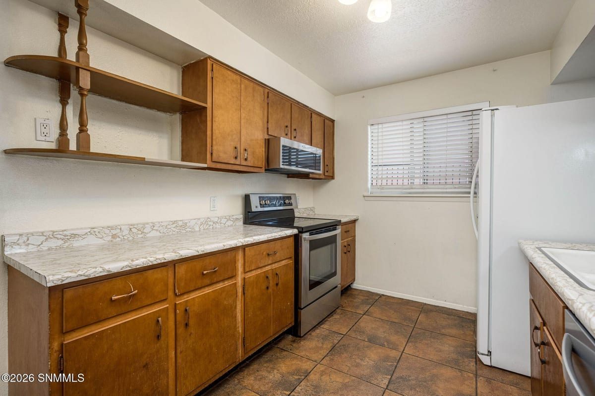 1936 Bromilow Street, Las Cruces, NM 88001 photo 10