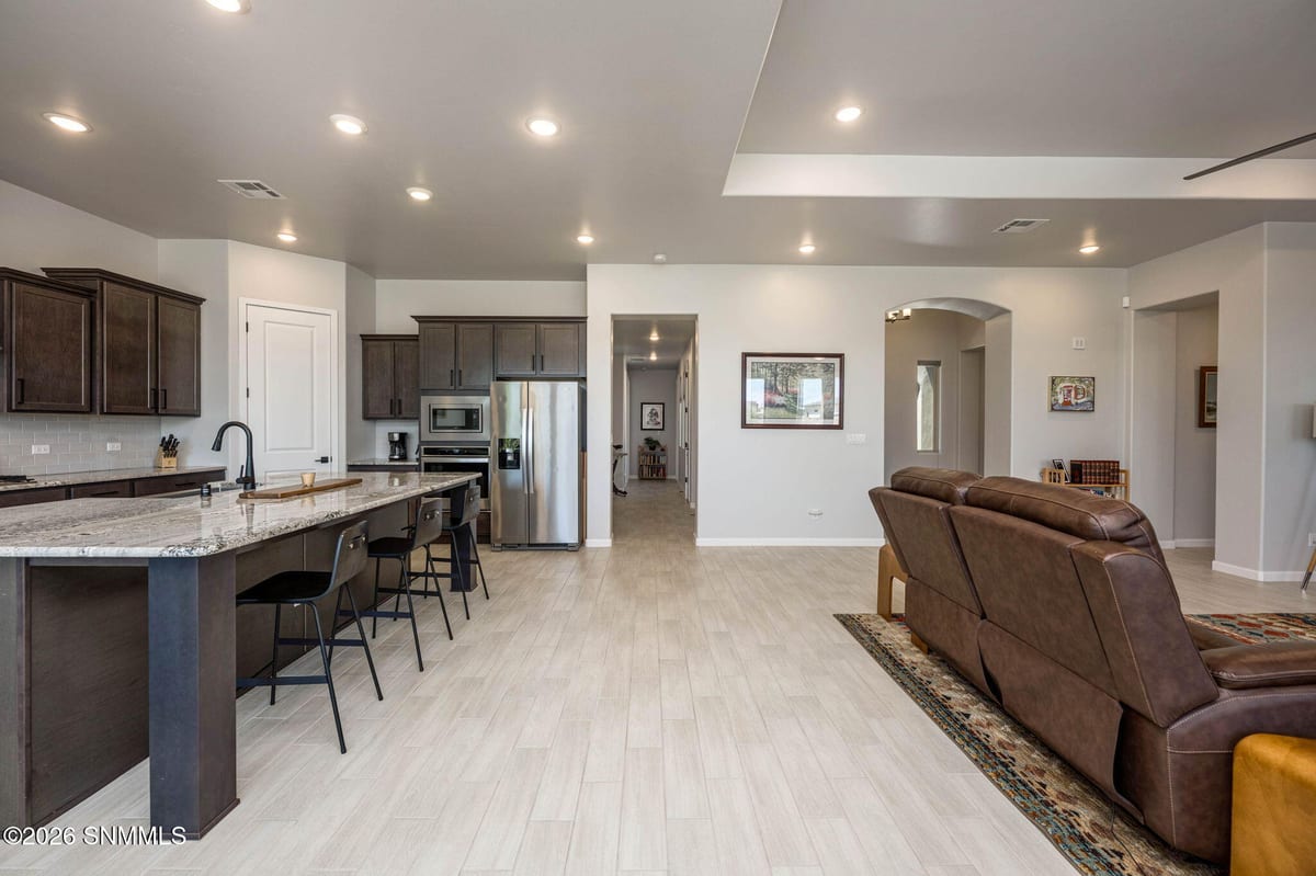 391 Red Cap Court, Las Cruces, NM 88007 photo 15