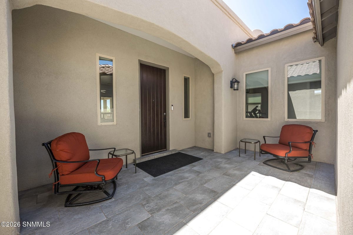 391 Red Cap Court, Las Cruces, NM 88007 photo 7