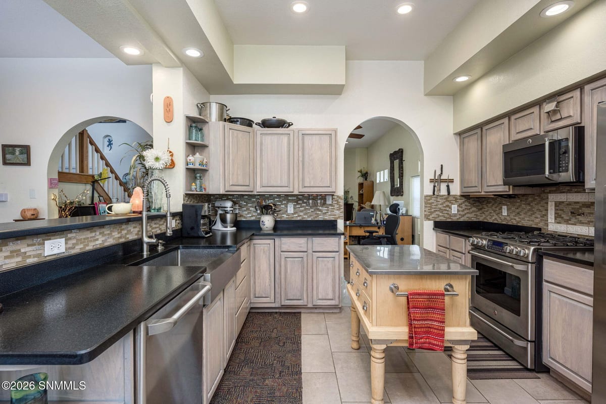 1461 W Brown Road, Las Cruces, NM 88005 photo 14