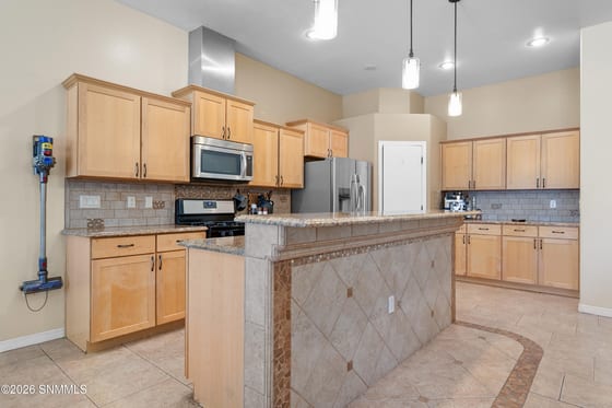 3930 Agua Caliente Drive, Las Cruces, NM 88012 photo 4