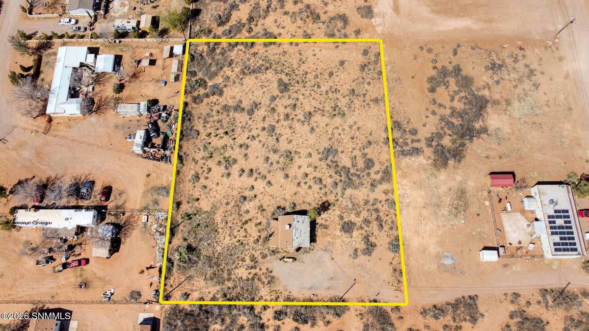 6101 Chula Vista Road, Las Cruces, NM 88012 photo 1