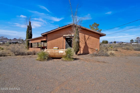 6101 Chula Vista Road, Las Cruces, NM 88012 photo 3