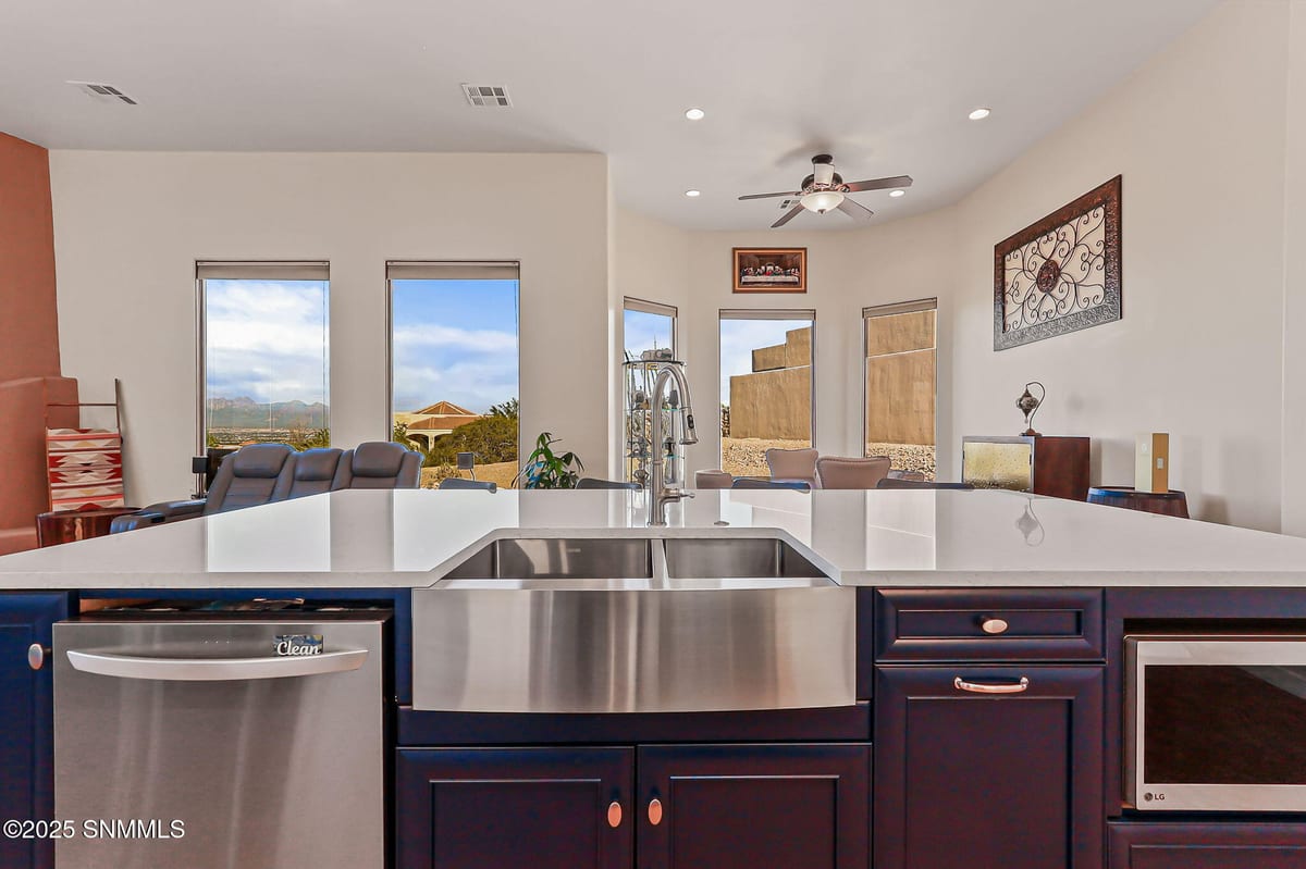 1220 Titania Court, Las Cruces, NM 88007 photo 15