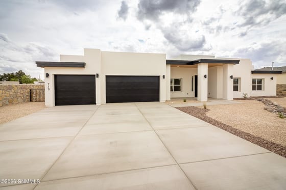 710 Appaji Court, Las Cruces, NM 88005 photo 2