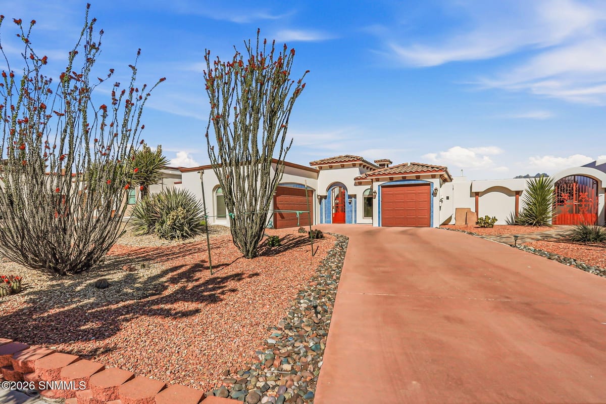 4471 Nambe Arc, Las Cruces, NM 88011 photo 1
