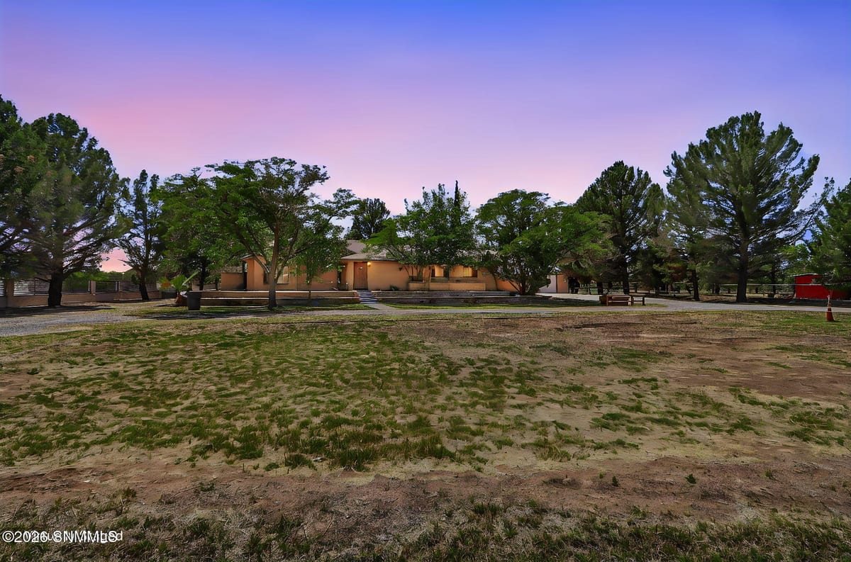 5376 Santa Teresita Drive, Sunland Park, NM 88008 photo 3
