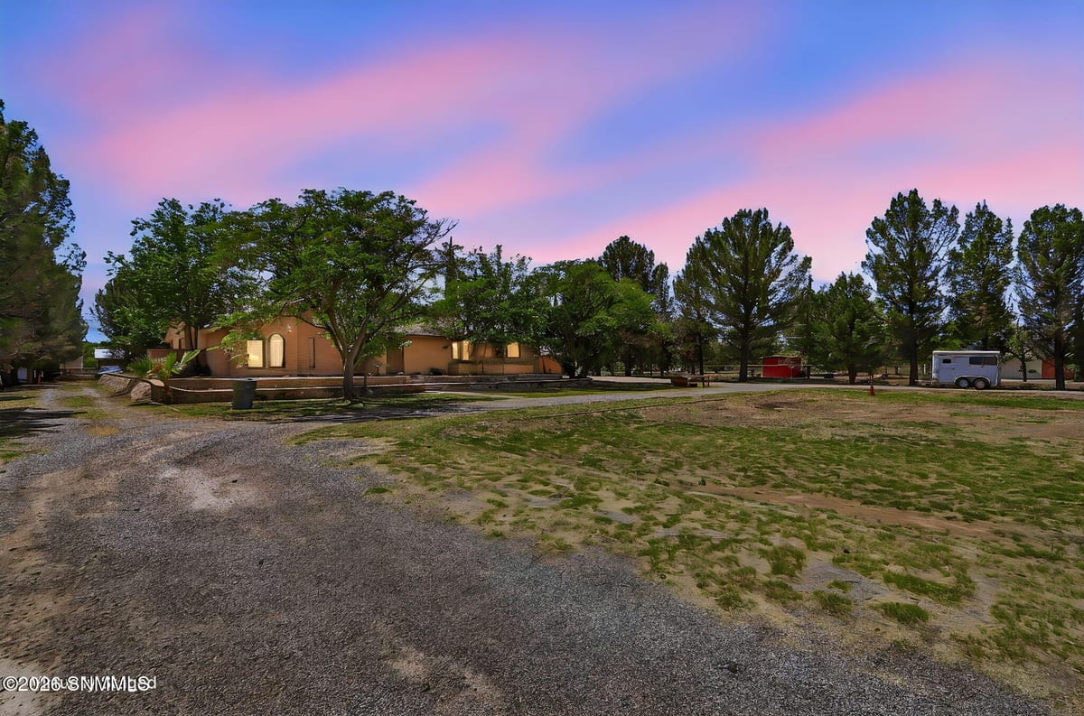 5376 Santa Teresita Drive, Sunland Park, NM 88008 photo 4