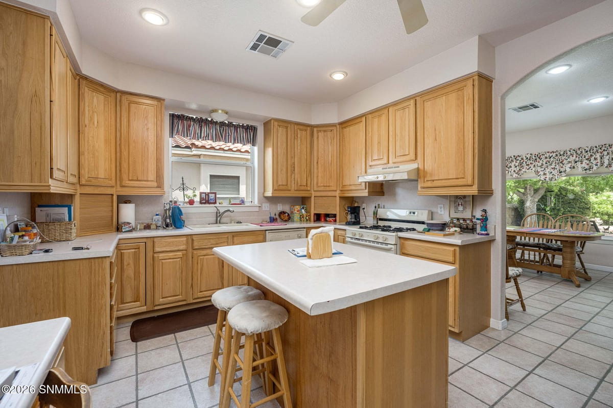 727 Mesa Point Road, Las Cruces, NM 88011 photo 14