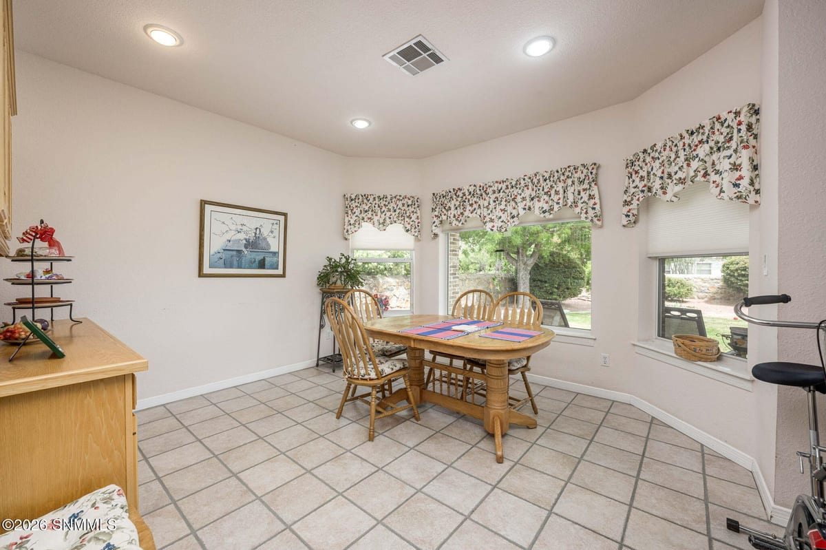 727 Mesa Point Road, Las Cruces, NM 88011 photo 10