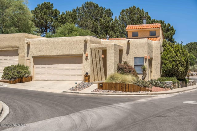 20 Las Casitas, Las Cruces, NM – 3 bedroom, 1,753 sqft condominium for sale at $349,000