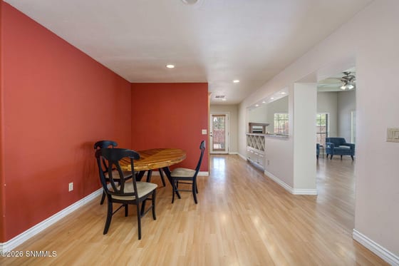6600 Vista De Oro, Las Cruces, NM 88007 photo 2