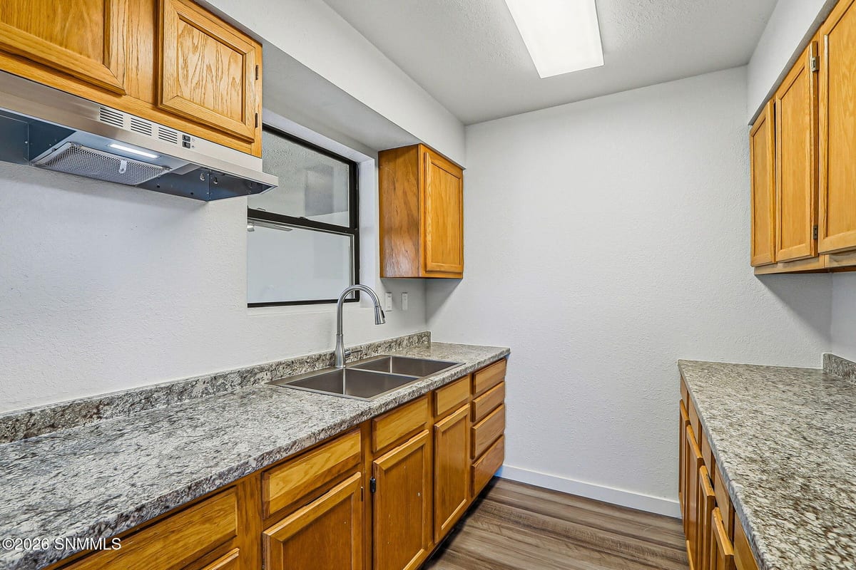 3201 Oak Street, Las Cruces, NM 88005 photo 11