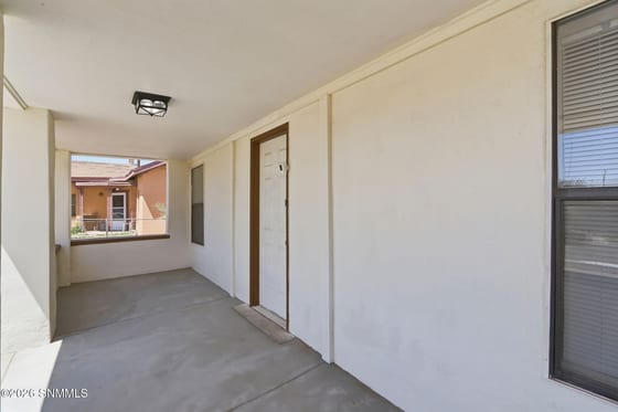 3201 Oak Street, Las Cruces, NM 88005 photo 2