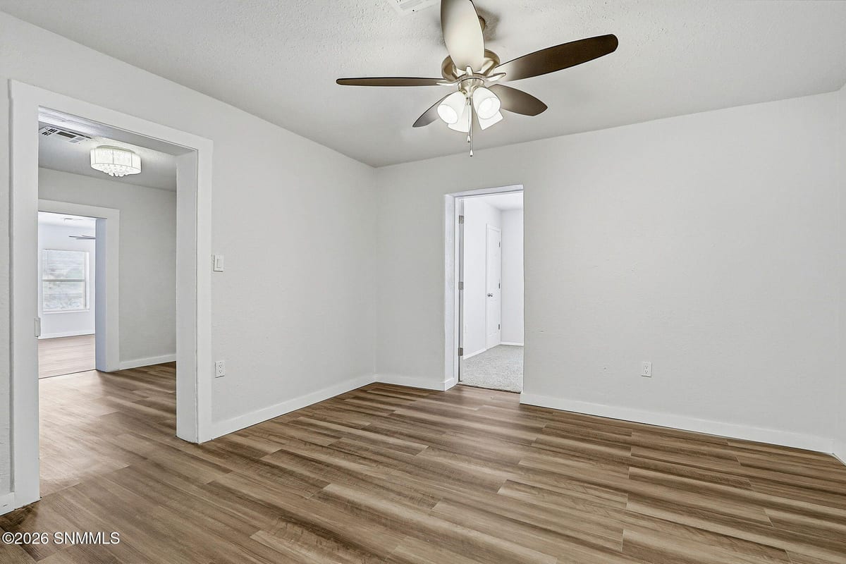 3201 Oak Street, Las Cruces, NM 88005 photo 5
