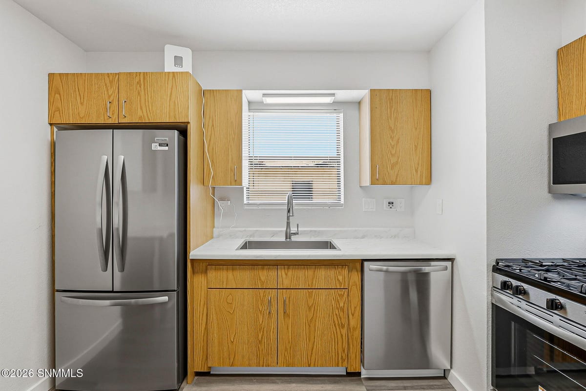 3201 Oak Street, Las Cruces, NM 88005 photo 8