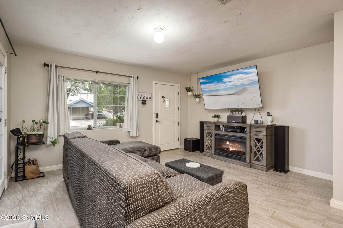 1130 Poplar, Las Cruces, NM 88001 photo 6