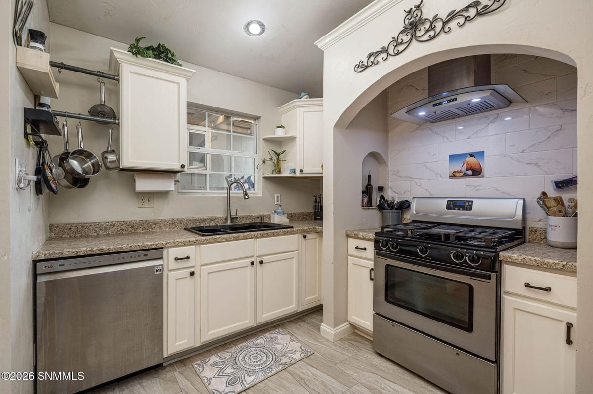 1130 Poplar, Las Cruces, NM 88001 photo 10