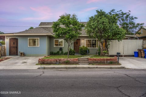 1130 Poplar, Las Cruces, NM home for sale at $284,000