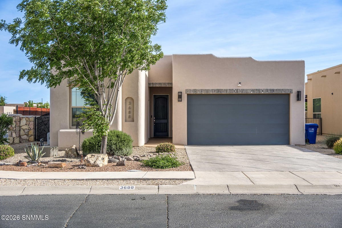 3688 W Maya Court, Las Cruces, NM 88012 photo 1
