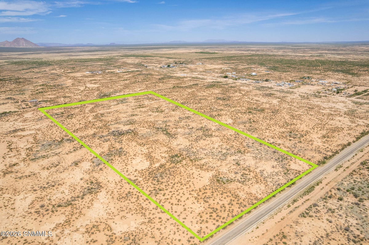 13713 Holman Road, Las Cruces, NM 88012 photo 3