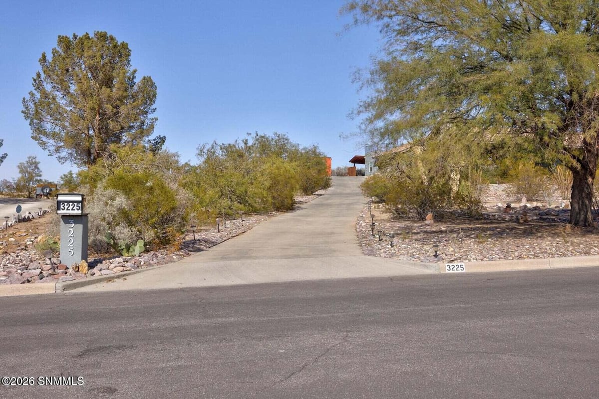 3225 Sundown Road, Las Cruces, NM 88011 photo 6