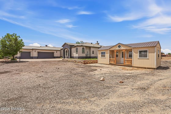 191 Eventing Court, Las Cruces, NM 88007 photo 2