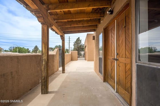 1105 Hermosillo Drive, Las Cruces, NM 88005 photo 4