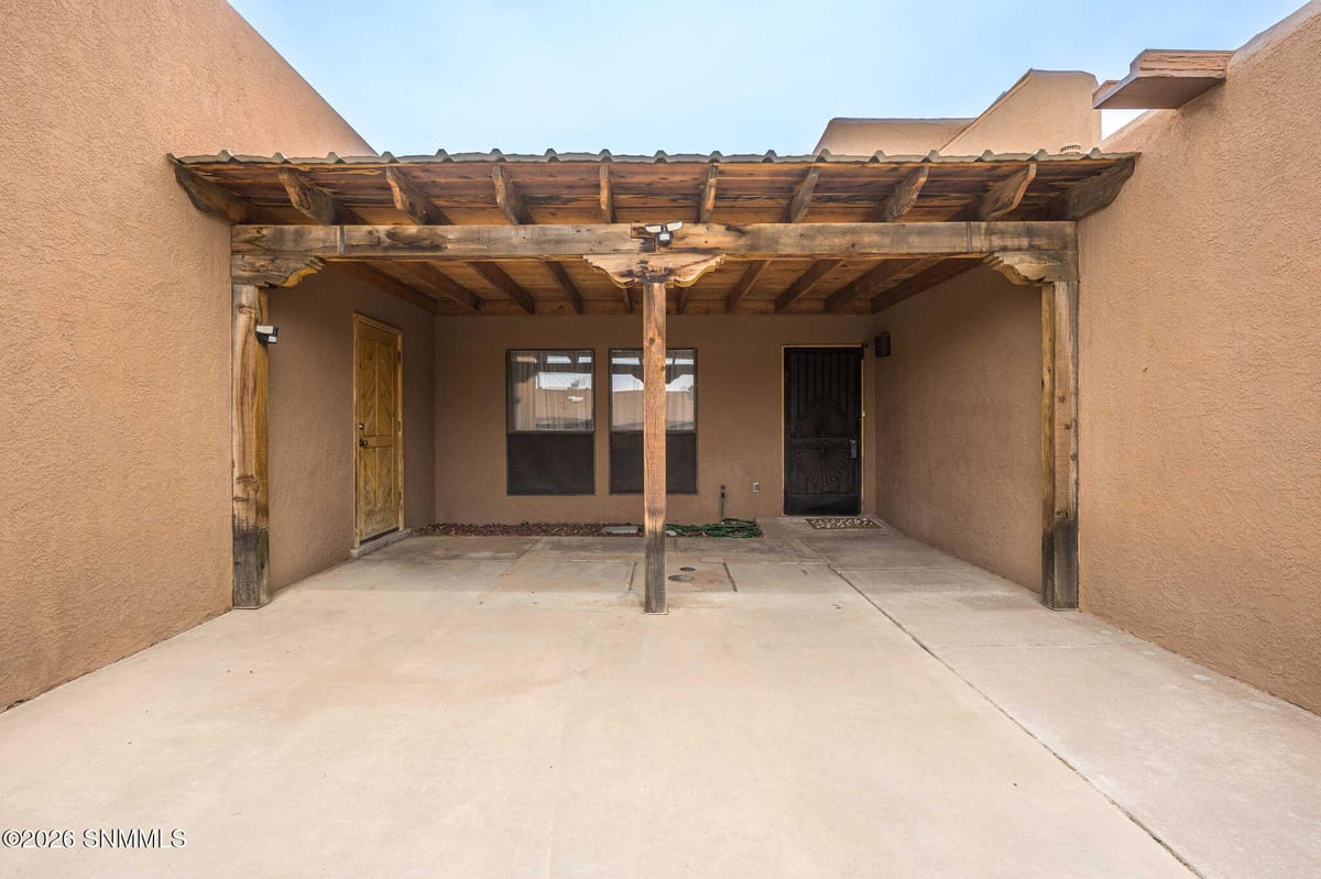 1105 Hermosillo Drive, Las Cruces, NM 88005 photo 6