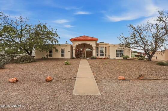 6680 Vista Hermosa, Las Cruces, NM 88007 photo 3