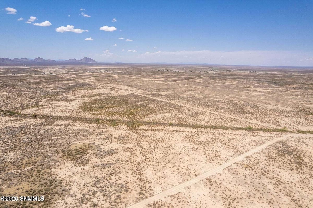 9345 Rabbit Run Road, Las Cruces, NM 88012 photo 13